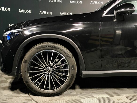 2025 Mercedes-Benz GLC 300 II (X254), чёрный, 8700000 рублей - вид 16