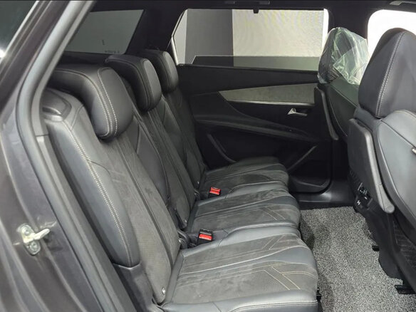 2021 Peugeot 5008 II Рестайлинг, серый, 2420000 рублей - вид 15