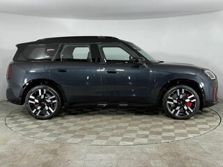 2026 Mini Countryman JCW John Cooper Works III, серый, 7400000 рублей, вид 3