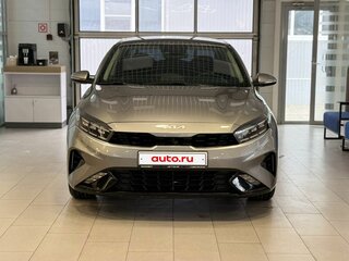 2021 Kia Cerato IV Рестайлинг, серый, 2100000 рублей, вид 2