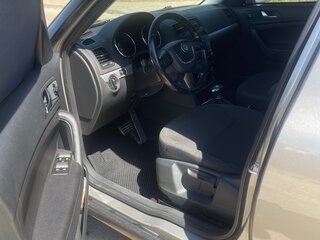 2012 Skoda Yeti I, бежевый, 900000 рублей, вид 5