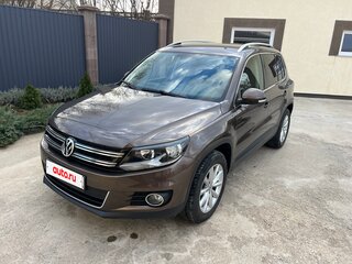 2015 Volkswagen Tiguan I Рестайлинг, коричневый, 1500000 рублей, вид 1