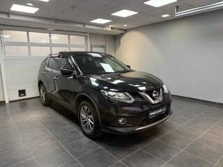 2018 Nissan X-Trail III, чёрный, 1825000 рублей, вид 3