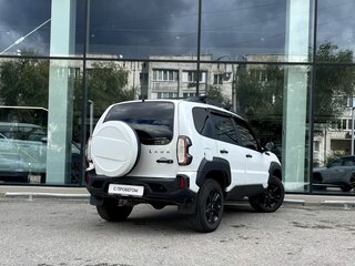 2024 Lada (ВАЗ) Niva Travel I, белый, 1130000 рублей, вид 5