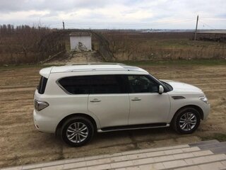 2013 Nissan Patrol VI (Y62), белый, 2000000 рублей, вид 3