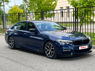 2017 BMW 5 серии 520d xDrive VII (G30/G31/G38), синий, 3160000 рублей, вид 2