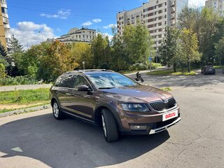 2017 Skoda Octavia Scout III (A7), коричневый, 1890000 рублей, вид 3