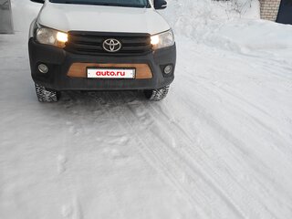 2017 Toyota Hilux VIII, белый, 2480000 рублей, вид 1