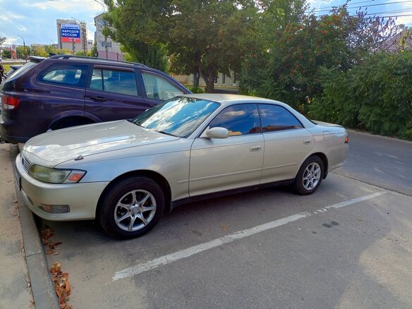 1993 Toyota Mark II VII (X90), серебристый