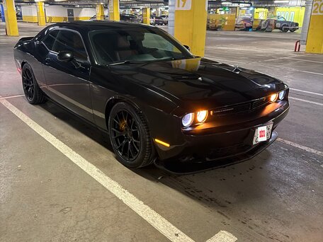 2019 Dodge Challenger III Рестайлинг 2, чёрный, 3349999 рублей, вид 1