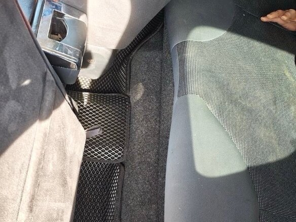 2007 Peugeot 107 I, серебристый, 700000 рублей - вид 23