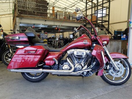 2013 Harley-Davidson Road King, красный, 1299000 рублей, вид 2