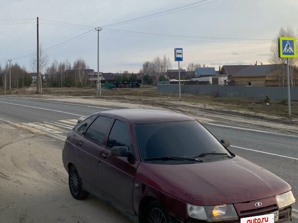 2005 Lada (ВАЗ) 2112, красный, 210000 рублей - вид 3