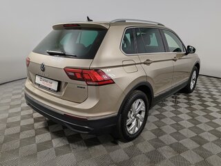 2021 Volkswagen Tiguan II Рестайлинг, коричневый, 2749000 рублей, вид 5