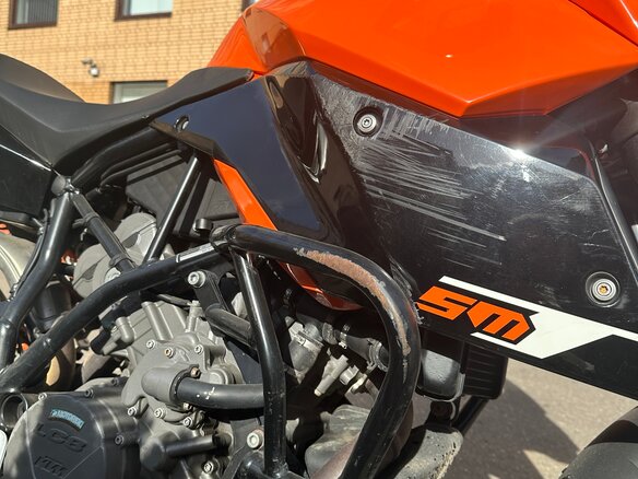 2012 KTM 990 SM, оранжевый, 499000 рублей - вид 4