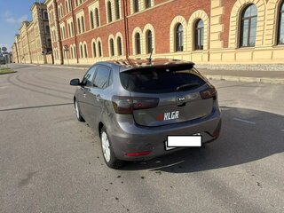 2014 Kia Rio 6-speed III, серый, 690000 рублей, вид 5