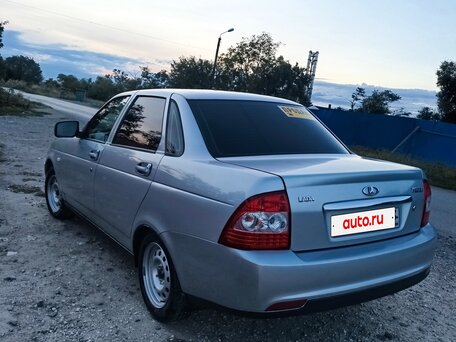 2014 Lada (ВАЗ) Priora I Рестайлинг, серебристый, 500000 рублей, вид 3