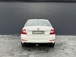 2015 Skoda Octavia III (A7), белый, 1320000 рублей, вид 4