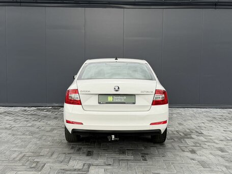 2015 Skoda Octavia III (A7), белый, 1320000 рублей, вид 4