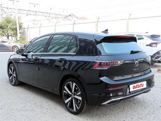 2023 Volkswagen Golf VIII, чёрный, 2300020 рублей, вид 3