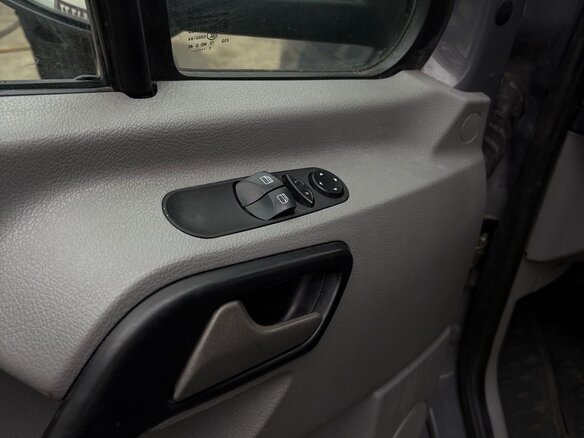 2011 Volkswagen Crafter, серый, 1620000 рублей - вид 14