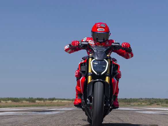 2026 Ducati Diavel V4, красный, 4250000 рублей - вид 9