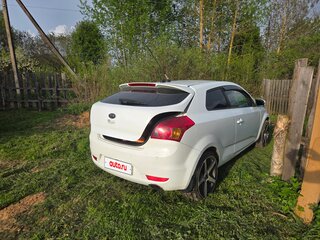 2010 Kia Ceed I, белый, 680000 рублей, вид 2