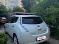 2012 Nissan Leaf (EM61) I (ZE0/AZE0), белый, 950000 рублей - вид 5