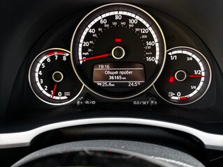 2015 Volkswagen Beetle II (A5), белый, 1650000 рублей, вид 4