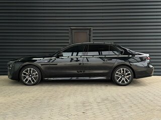 2024 BMW 7 серии 740d xDrive VII (G70), чёрный, 14500000 рублей, вид 2