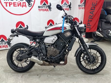 2021 Yamaha XSR700, серебристый, 700000 рублей, вид 2
