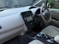 2012 Nissan Leaf (EM61) I (ZE0/AZE0), белый, 950000 рублей - вид 9