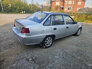 2010 Daewoo Nexia I Рестайлинг, серебристый, 180000 рублей, вид 4