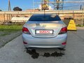 2013 Hyundai Solaris I, серебристый, 775000 рублей - вид 2