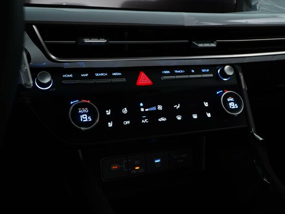 2026 Hyundai Sonata VIII (DN8) Рестайлинг, белый, 4399074 рублей - вид 16