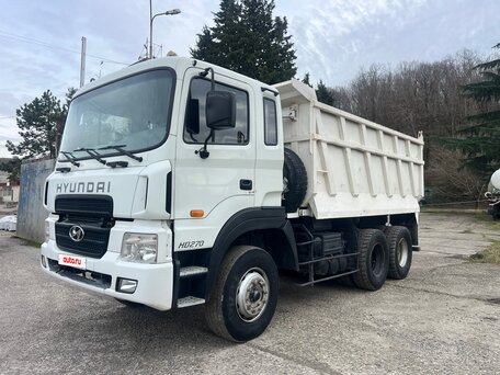 2012 Hyundai HD270, белый, 5200000 рублей, вид 1