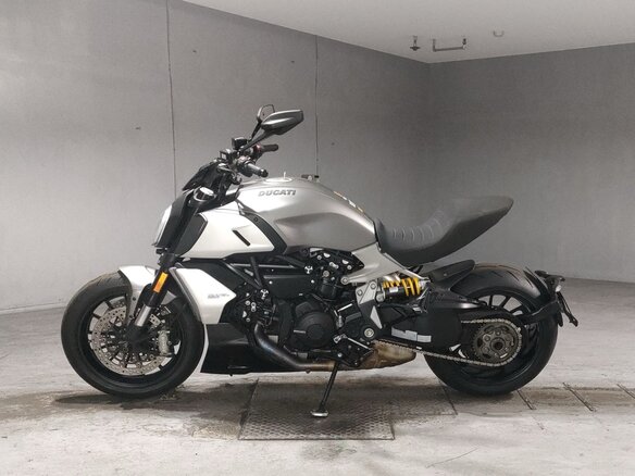 2021 Ducati Diavel 1260, серый, 1356000 рублей - вид 1