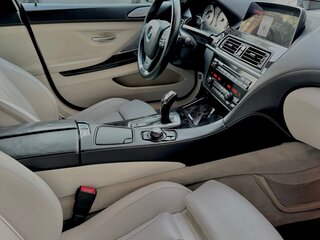2013 BMW 6 серии Gran Coupe 640i III (F06/F13/F12), бежевый, 3399000 рублей, вид 3