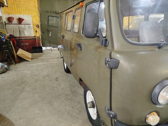 2009 УАЗ 3909, зелёный, 400000 рублей - вид 4