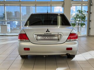 2004 Mitsubishi Lancer IX, серебристый, 390000 рублей, вид 4