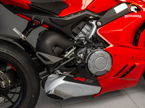 2023 Ducati Panigale V4, красный, 2138922 рублей - вид 14