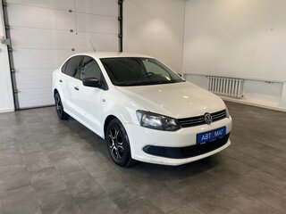 2013 Volkswagen Polo V, белый, 516000 рублей, вид 3