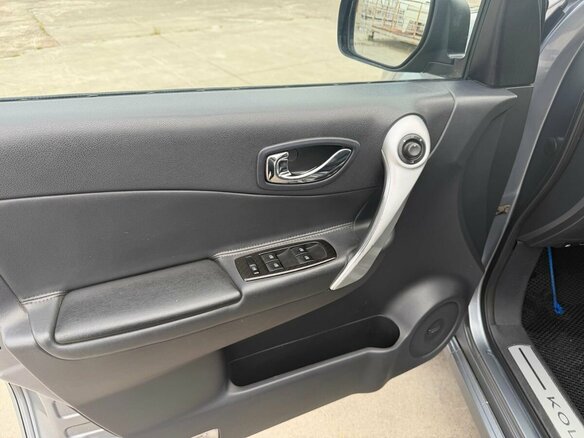 2008 Renault Koleos I, серый, 545000 рублей - вид 11
