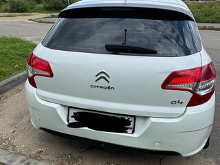 2011 Citroen C4 II, белый, 750000 рублей, вид 2
