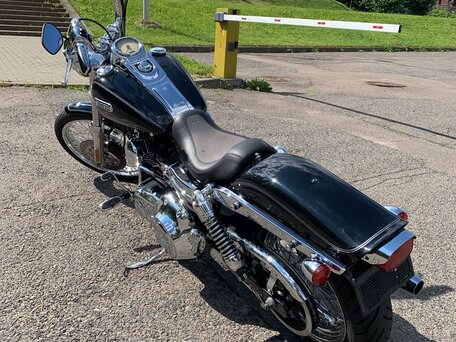 2007 Harley-Davidson Dyna Wide Glide, чёрный, 700000 рублей, вид 5