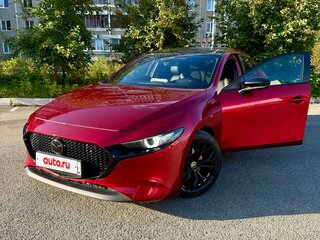 2019 Mazda 3 IV (BP), красный, 2300000 рублей, вид 1