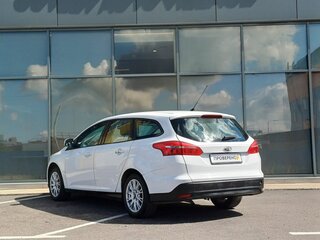 2016 Ford Focus III Рестайлинг, белый, 463000 рублей, вид 5