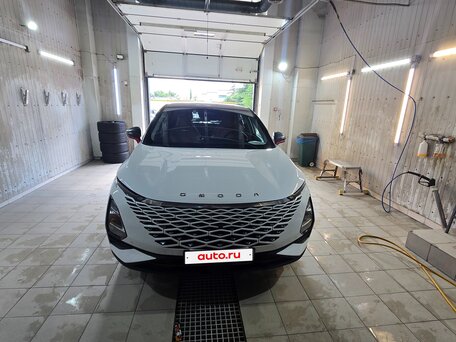 2023 Omoda C5 I, белый, 2300000 рублей, вид 3