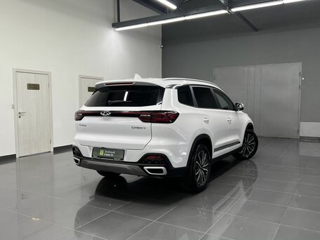 2023 Chery Tiggo 8 I Рестайлинг, белый, 1845000 рублей, вид 2