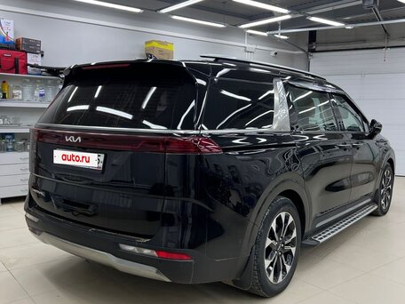 2021 Kia Carnival IV, чёрный, 4600000 рублей, вид 3